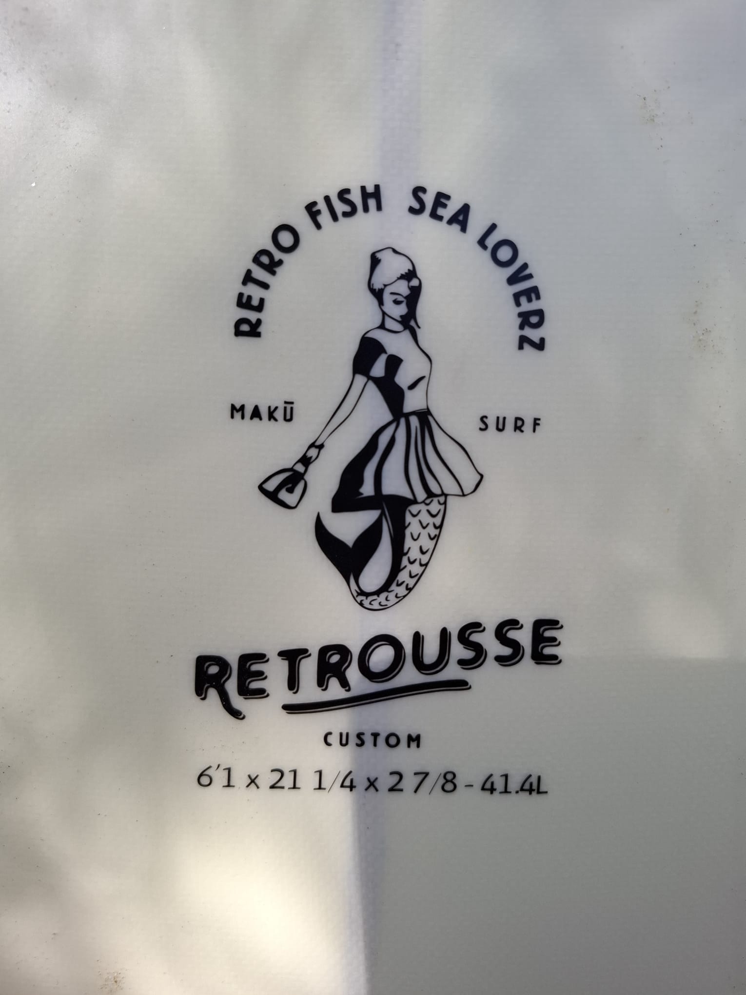 Mesures de la planche Maku Retrousse 6 pieds 1 et 41,4 litres